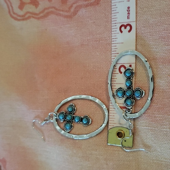 Cross Earrings Hoop Earrings - Picture 7 of 8